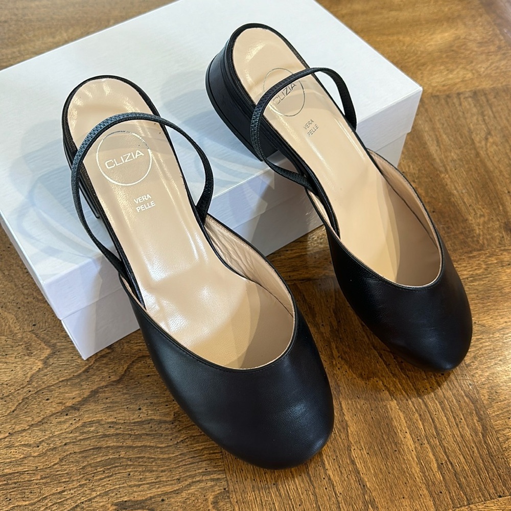 Adorable Clizia Italian Black Flats